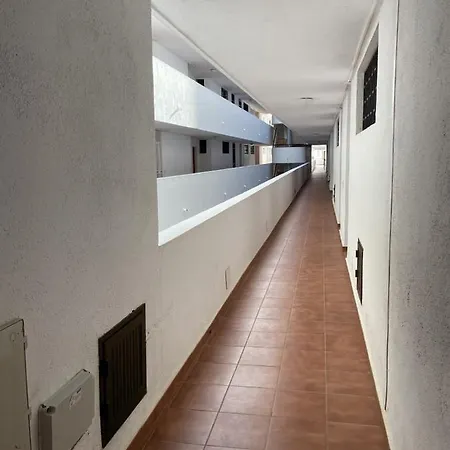 Summerland Cristianos Apartment *