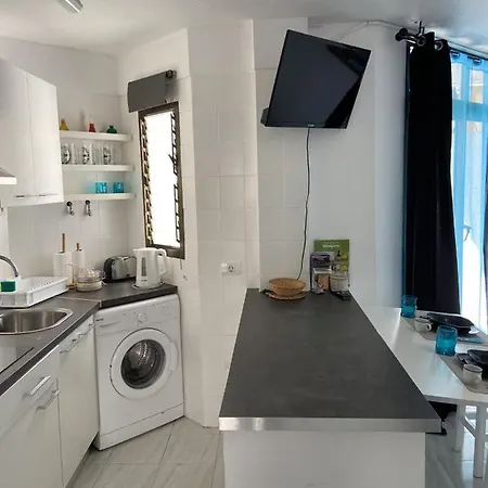 Summerland Cristianos Apartment *